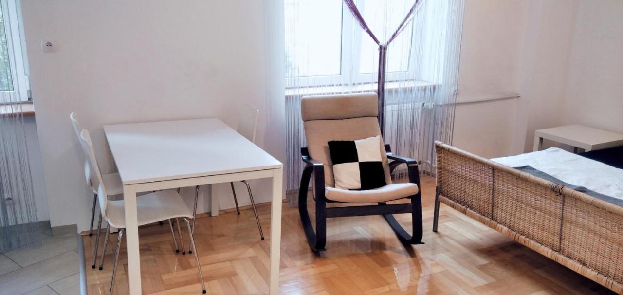 Apartament Hallera Square Warsaw 27M2 エクステリア 写真